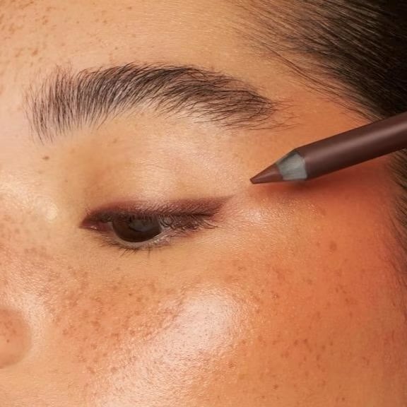 🎁KAUFEN 1 ERHALTEN 1 GRATIS🔥-🌟24 Stunden wasserfester Eyeliner-Duo, anspitzbarer Kajalstift💦