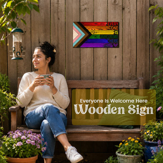 🌈❤️ Hier ist jeder willkommen – Holzschild