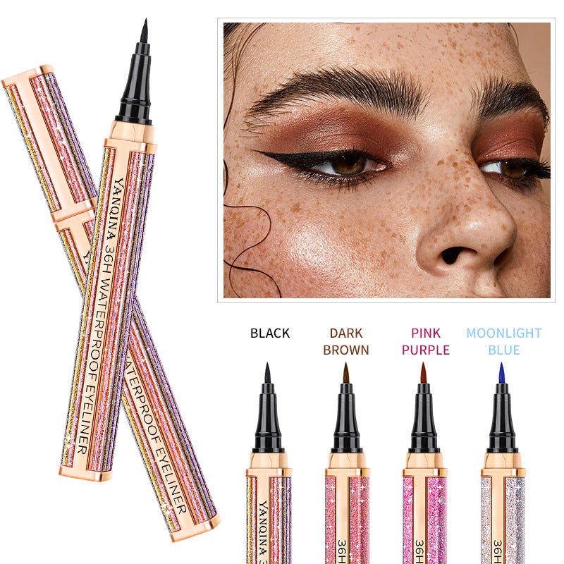 Farbiger wasserfester Eyeliner
