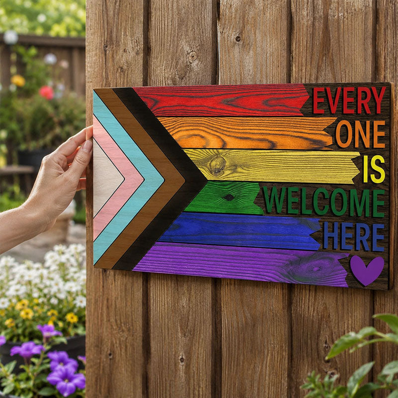 🌈❤️ Hier ist jeder willkommen – Holzschild