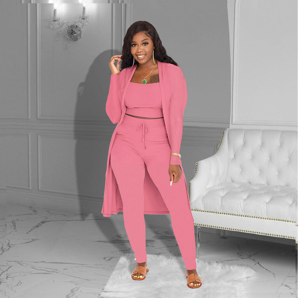 💎 Lässiges 3-teiliges Strick-Set – Kurzes Oberteil, langer Cardigan und eng anliegende Hose | Weich, dehnbar und trendy 🧶