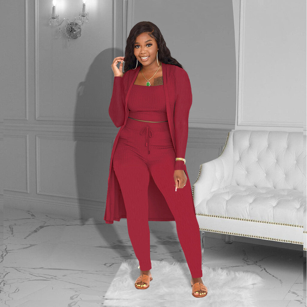 💎 Lässiges 3-teiliges Strick-Set – Kurzes Oberteil, langer Cardigan und eng anliegende Hose | Weich, dehnbar und trendy 🧶