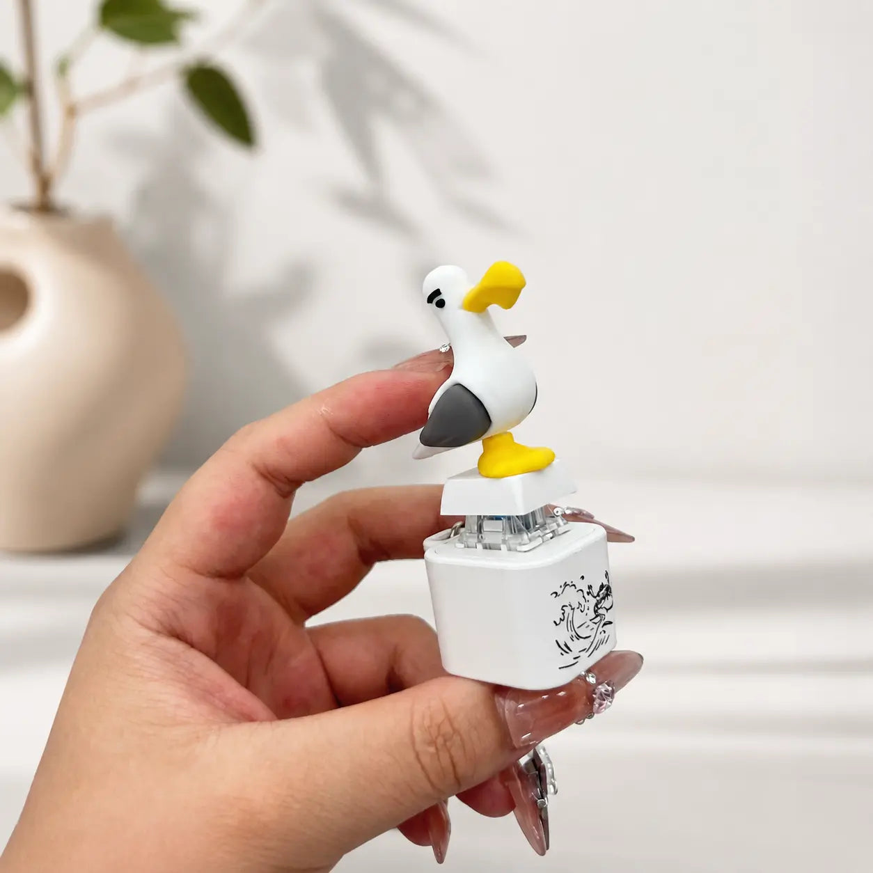 Seagull MINE! Schlüsselanhänger mit Knopf – Echtes Geräusch & LED-Licht