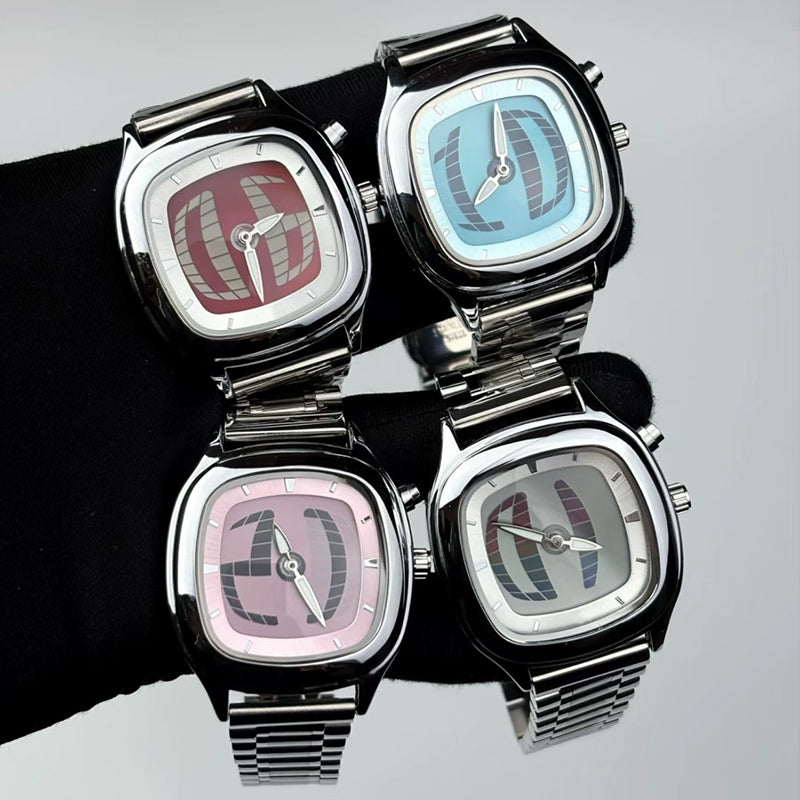 Dynamische Digitalanzeigeuhr