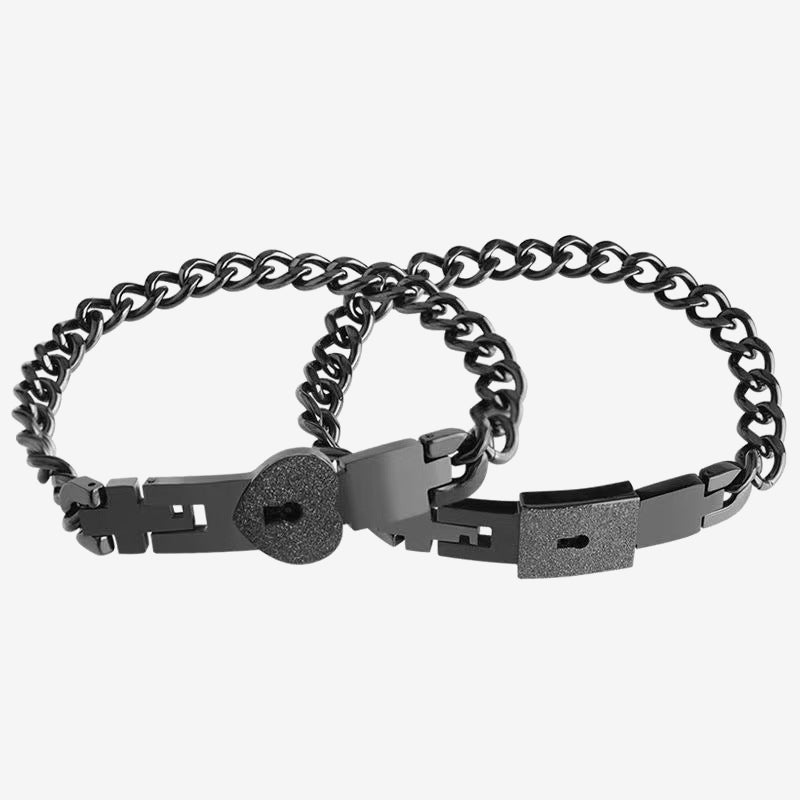 Paararmband mit herzförmigem Vorhängeschloss